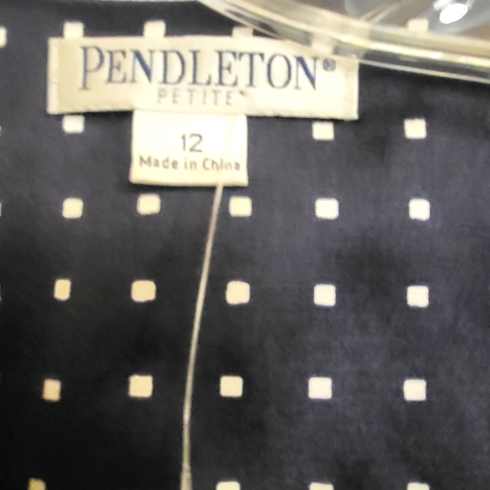 Pendelton blazer 💙 - Picture 2 of 6